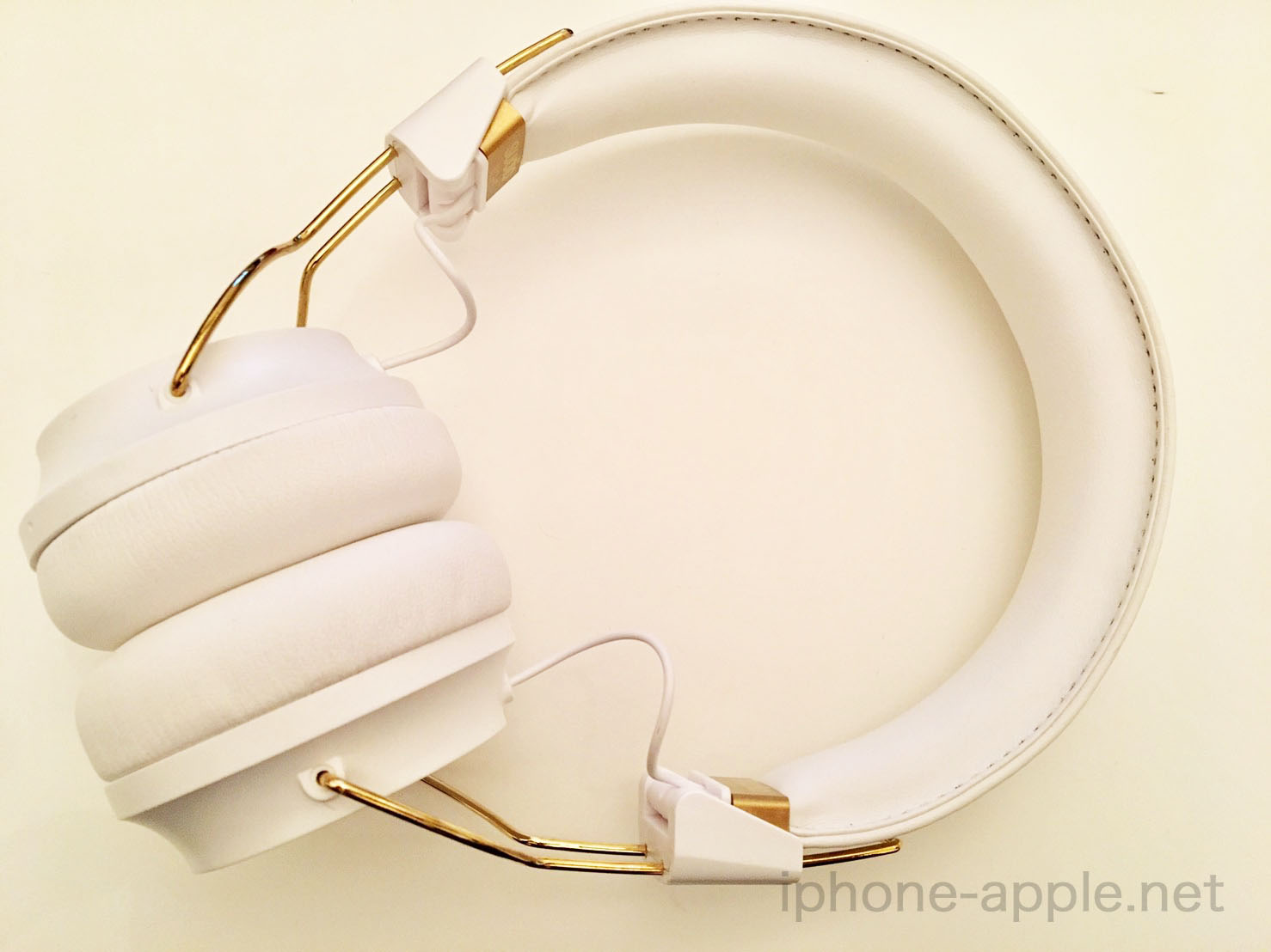 sudio-wireless-headphones-05
